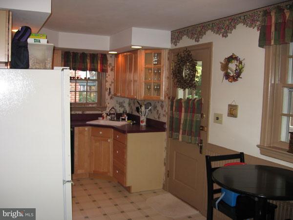 986 Pleasure Road Lancaster, PA 17601 - Photo 9 of 14 Gallery Image 9
