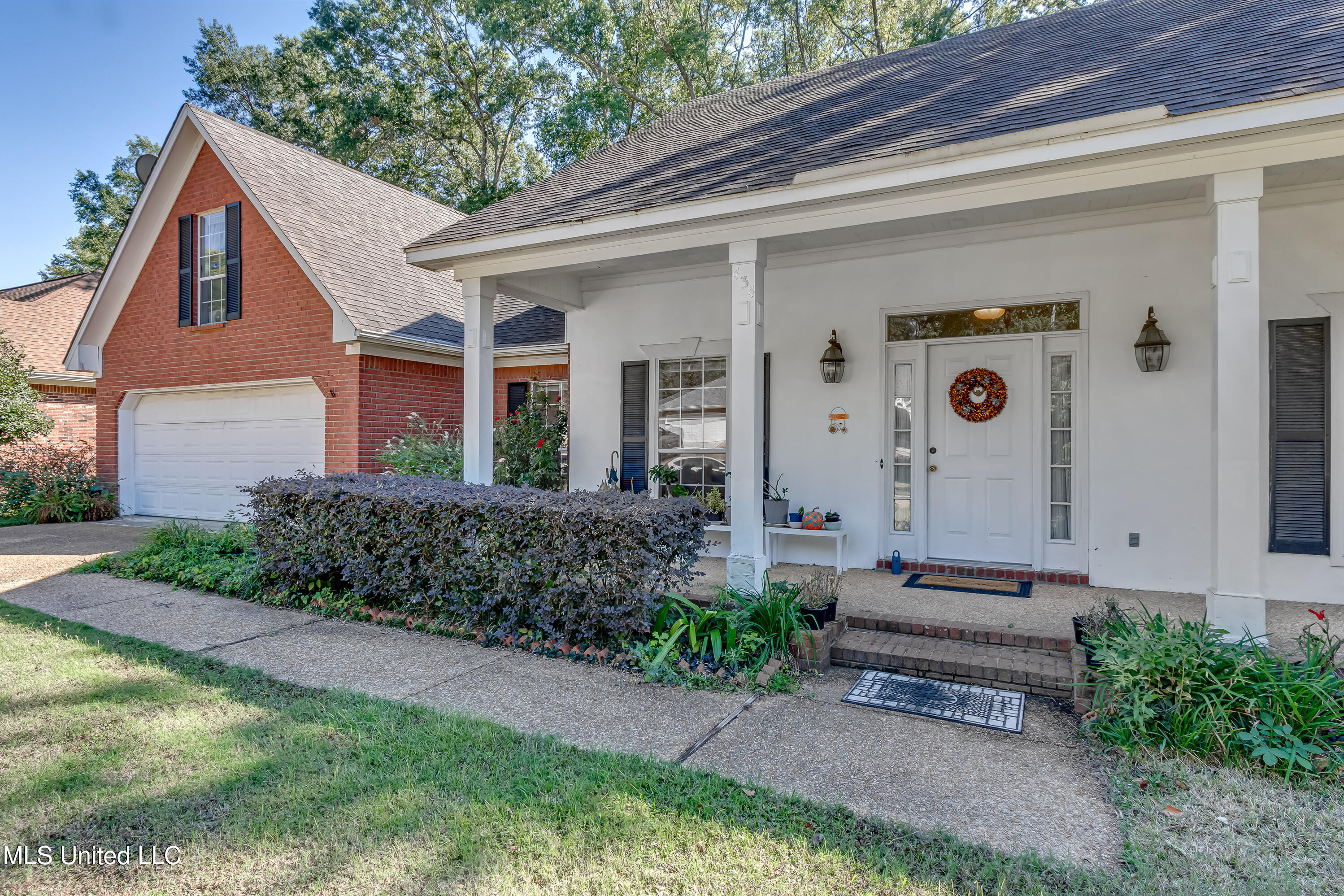 434 Autumn Creek Drive Ridgeland, MS 39157 - Photo 2 of 34 434 Autumn Creek Dr-3