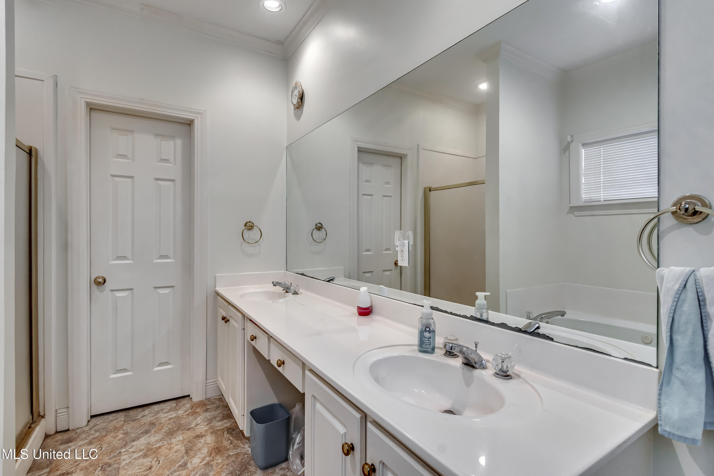 434 Autumn Creek Drive Ridgeland, MS 39157 - Photo 30 of 34 434 Autumn Creek Dr-59