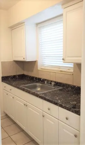 $2,080 | 107 Calabria Avenue, Unit 10, Coral Gables, FL 33134