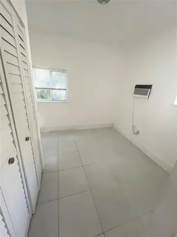 $2,080 | 107 Calabria Avenue, Unit 10, Coral Gables, FL 33134