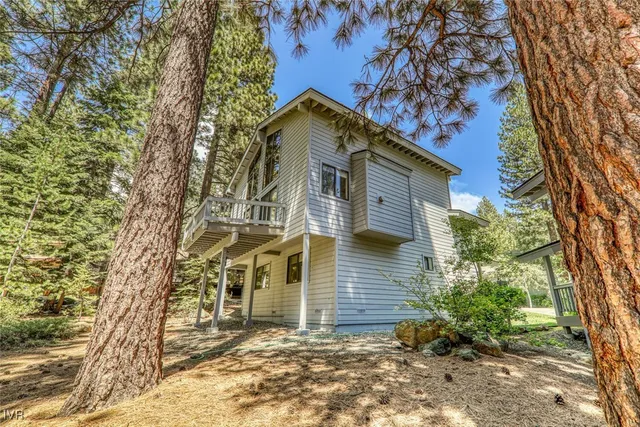 $1,495,000 | 839 McCourry Boulevard, Incline Village, NV 89451