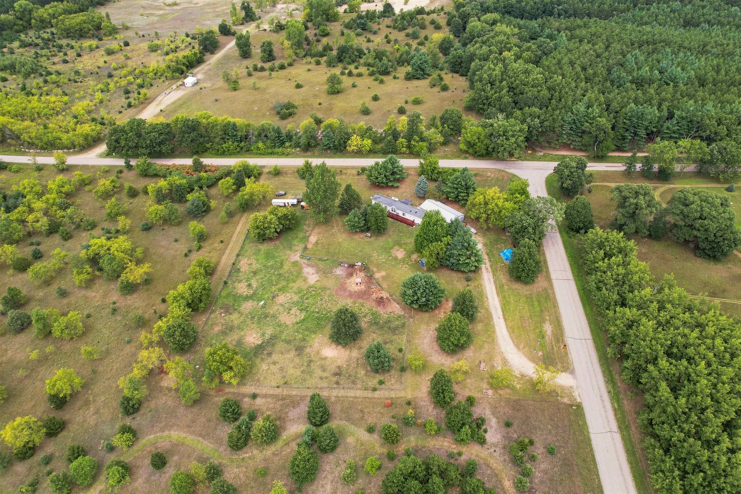 N485 E Road Waupaca, WI 54981 - Photo 14 of 49 Gallery Image 14