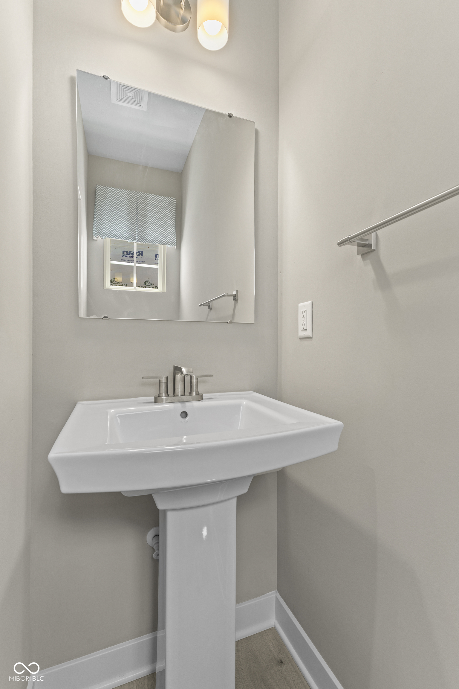 213 McNair Road Whiteland, IN 46184 - Photo 18 of 45