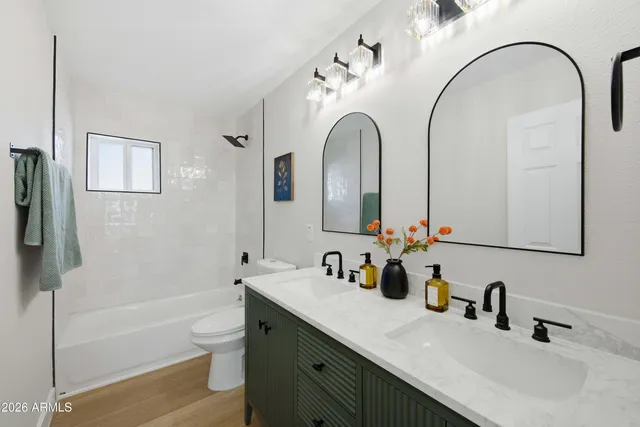 $675,000 | 2324 East Heatherbrae Drive, Phoenix, AZ 85016