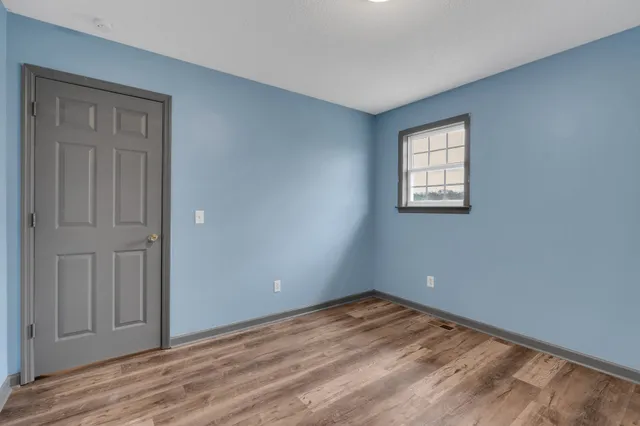 $249,900 | 889 6 Mile Board Road, Belvidere, TN 37306