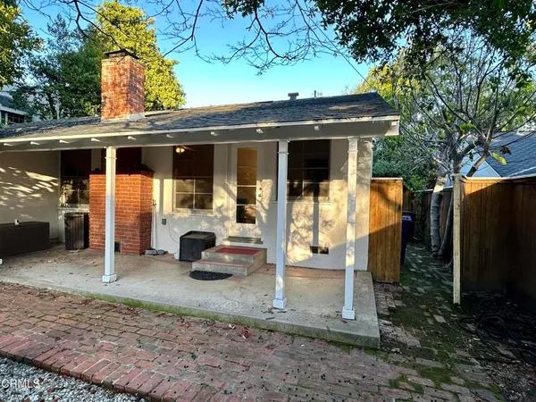 $4,700 | 4861 Del Monte Road, La Canada Flintridge, CA 91011