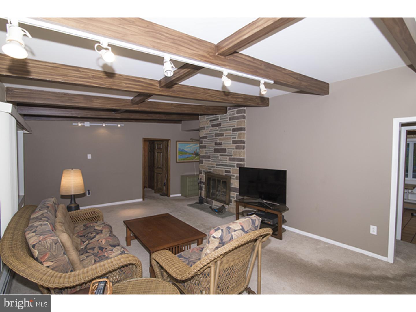 475 Woodhill Road Wayne, PA 19087 - Photo 4 of 23