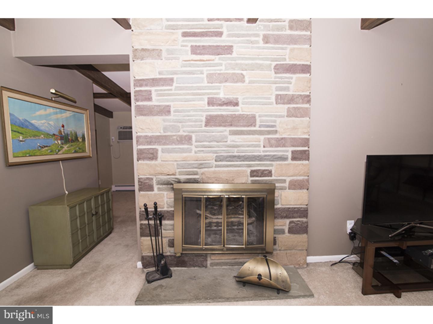 475 Woodhill Road Wayne, PA 19087 - Photo 5 of 23