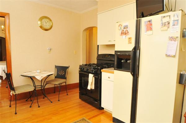 2465 Roosevelt Avenue Springfield, MA 01104 - Photo 13 of 30 Gallery Image 13