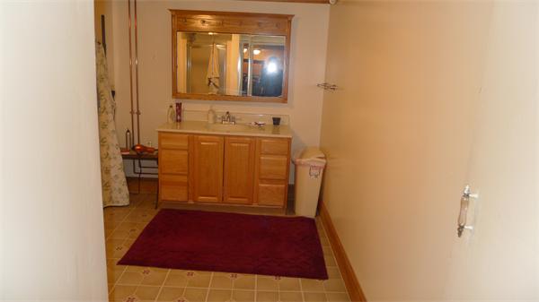 2465 Roosevelt Avenue Springfield, MA 01104 - Photo 23 of 30 Gallery Image 23