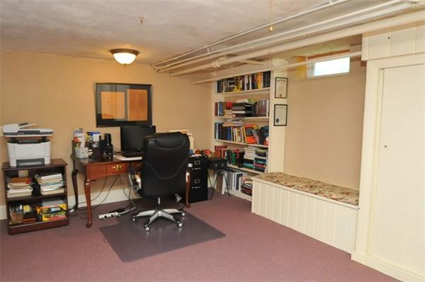 2465 Roosevelt Avenue Springfield, MA 01104 - Photo 24 of 30 Gallery Image 24