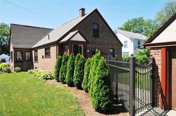 2465 Roosevelt Avenue Springfield, MA 01104 - Photo 6 of 30 Gallery Image 6