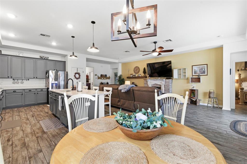 895 Old Windsor Way Spring Hill, FL 34609 - Photo 15 of 49