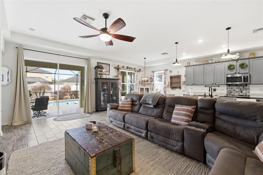 895 Old Windsor Way Spring Hill, FL 34609 - Photo 2 of 49