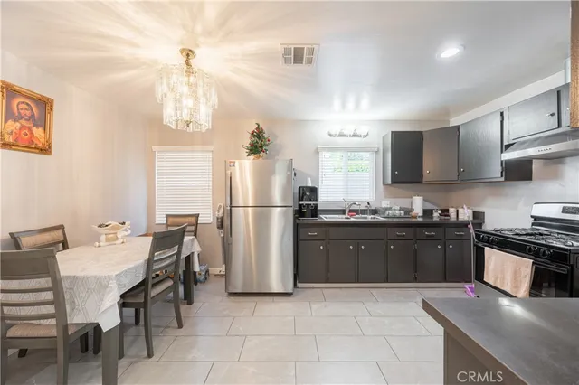 $1,190,000 | 16038 Hartland Street, Van Nuys, CA 91406