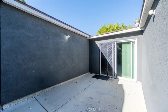 $1,190,000 | 16038 Hartland Street, Van Nuys, CA 91406