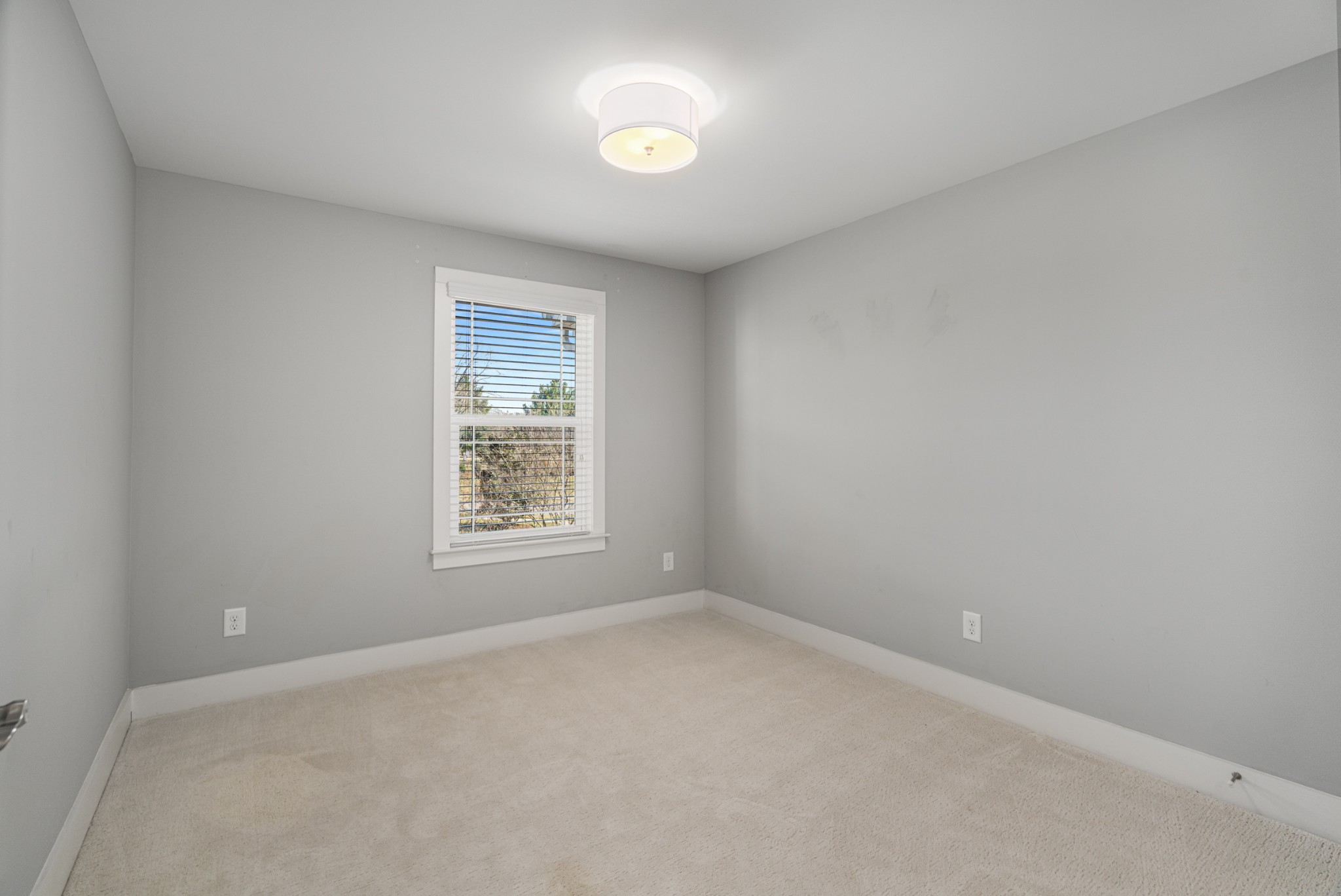 4021 Viola Lane Franklin, TN 37069 - Photo 27 of 34 an empty room with a window