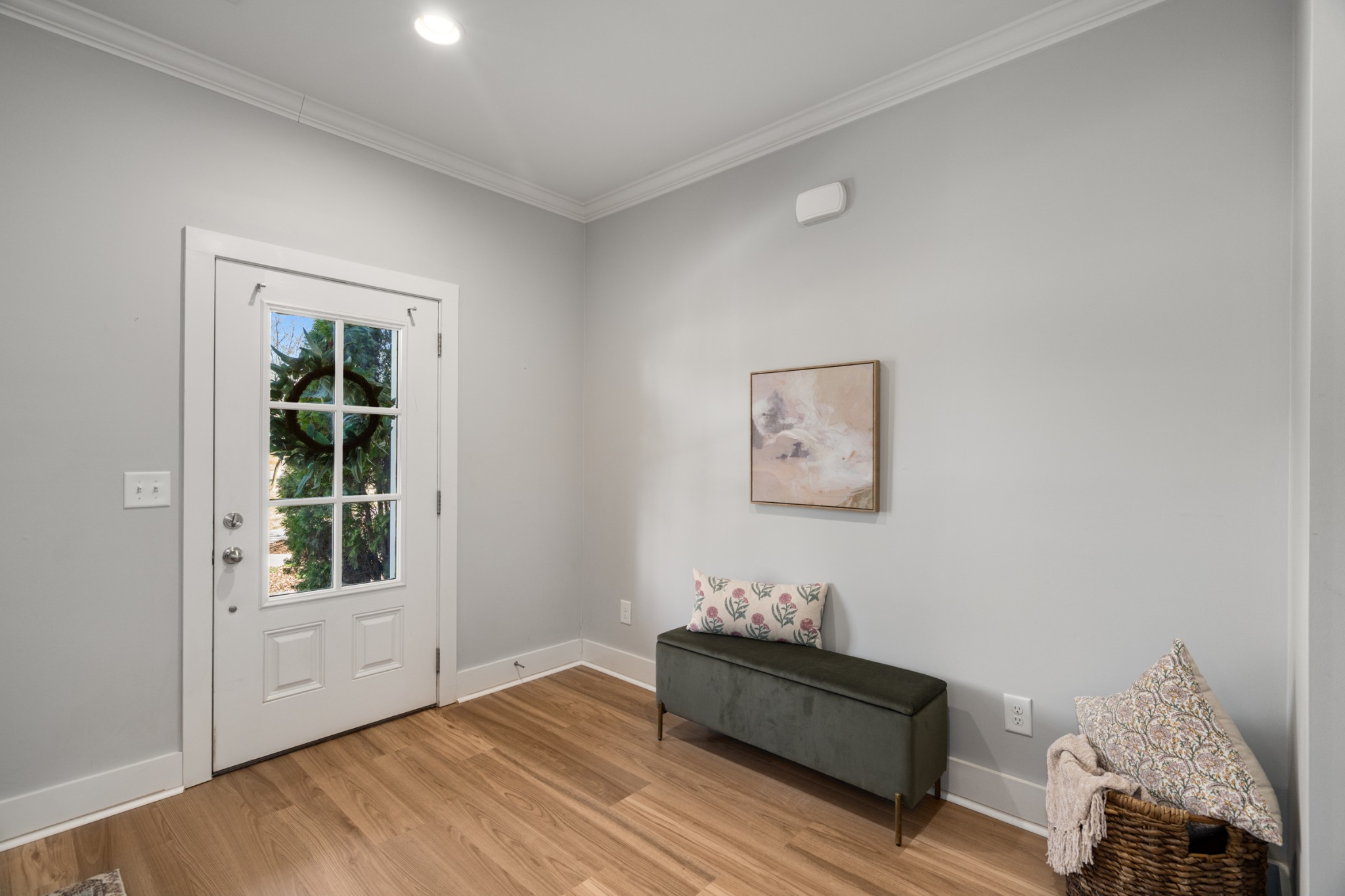 4021 Viola Lane Franklin, TN 37069 - Photo 8 of 34 a room with furniture and a window