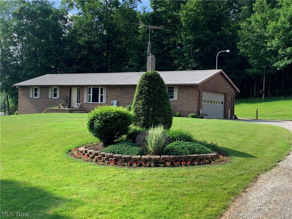 2240 Durstine Road Dundee, OH 44624 - Photo 2 of 10 Gallery Image 2