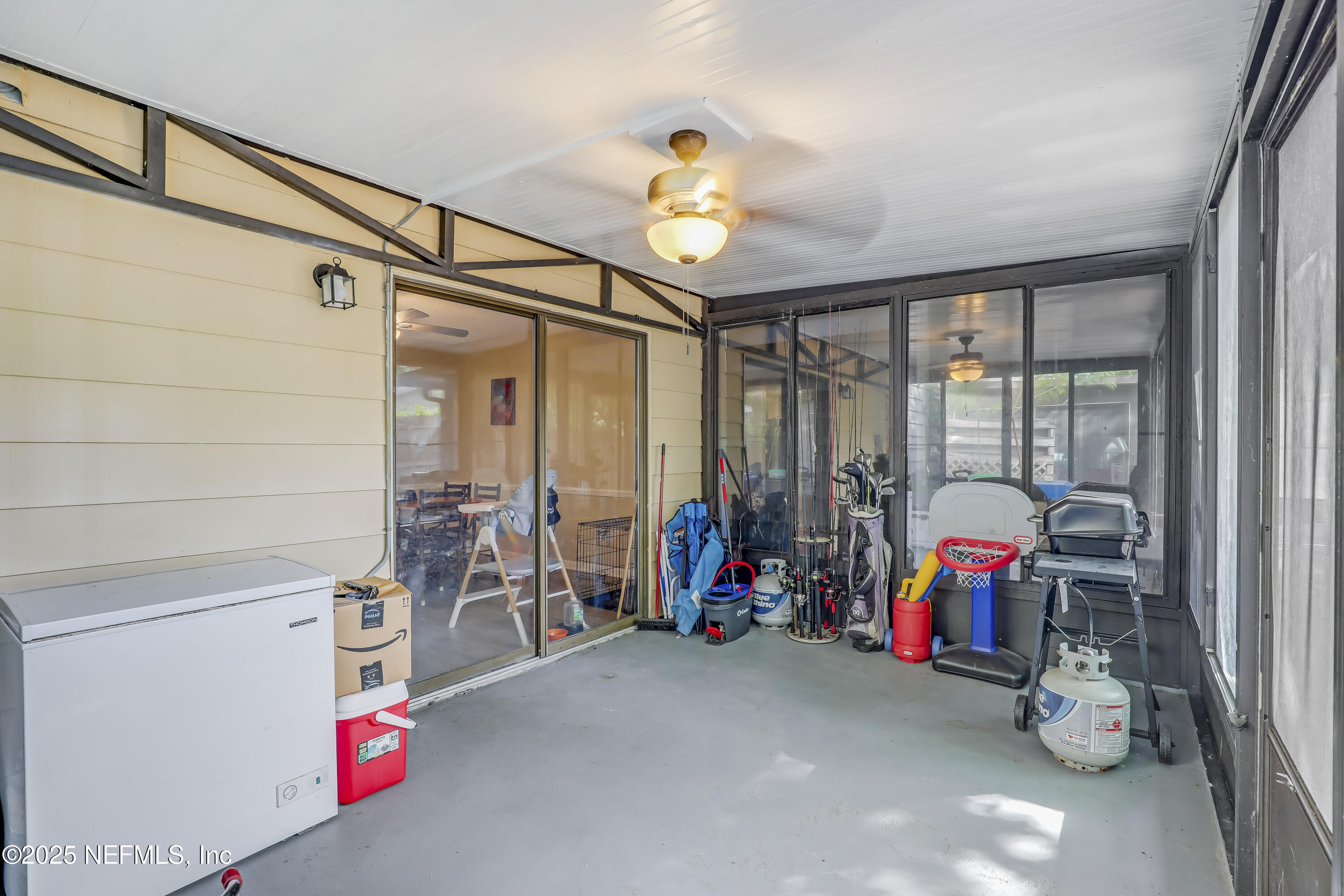 503 Kettering Way Orange Park, FL 32073 - Photo 25 of 28 a very nice looking room with gym equipment