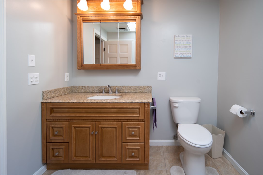 89 Log Road North Smithfield, RI 02830 - Photo 31 of 48 Second Floor Bathroom