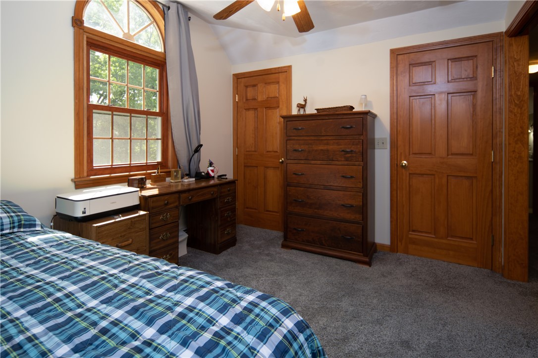 89 Log Road North Smithfield, RI 02830 - Photo 37 of 48 In-law Bedroom