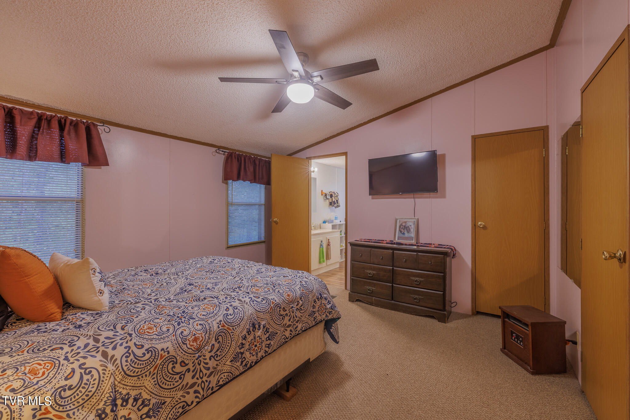160 Stansberry Lane Rutledge, TN 37861 - Photo 11 of 41 1R9A3819-HDR