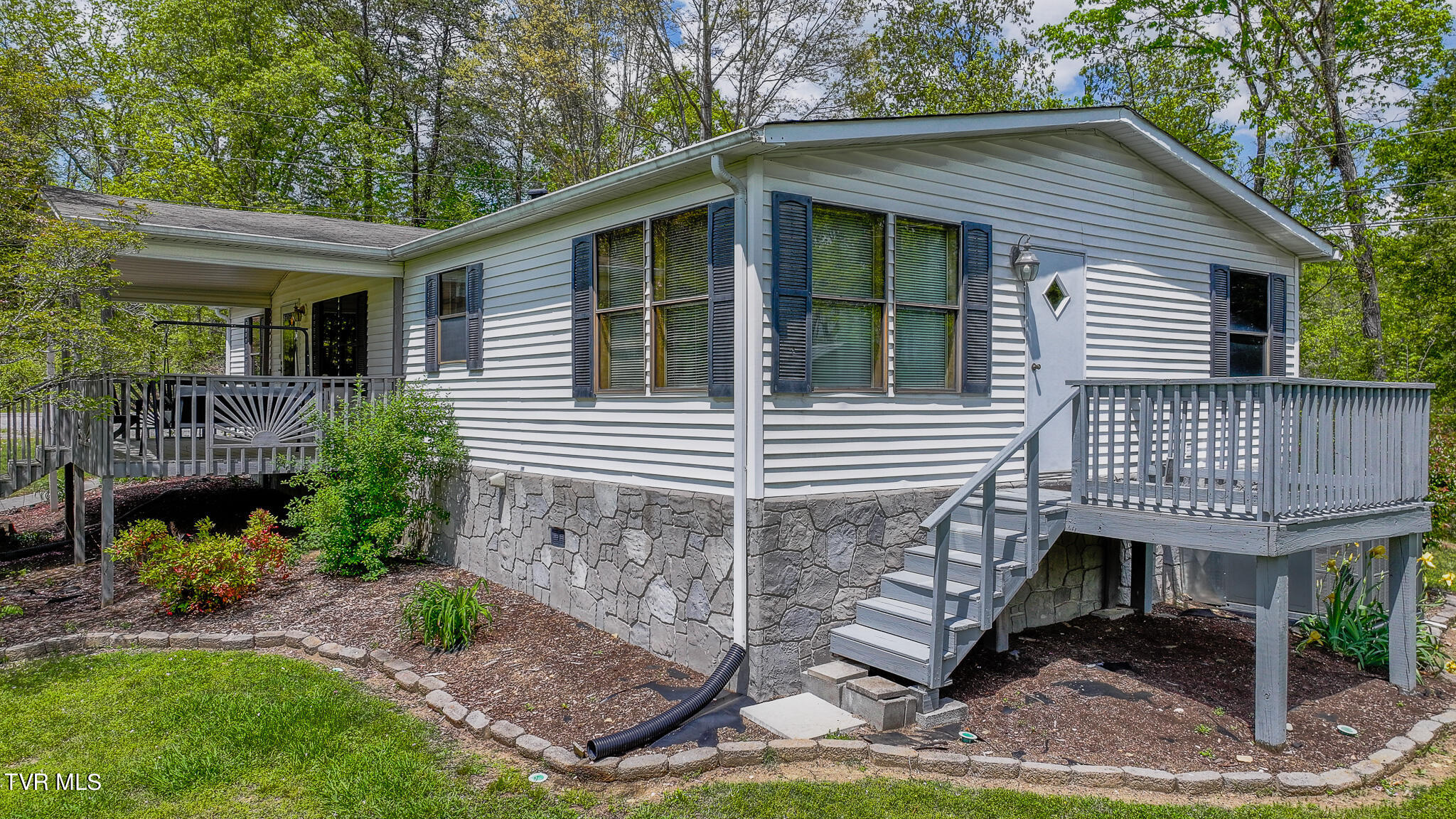 160 Stansberry Lane Rutledge, TN 37861 - Photo 33 of 41 DJI_20240424141429_0528_D-HDR