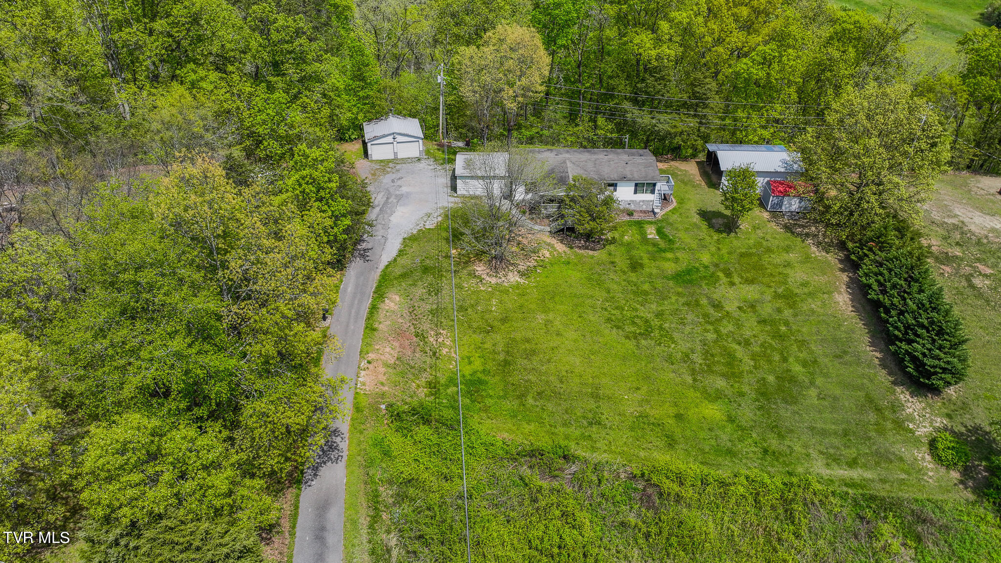 160 Stansberry Lane Rutledge, TN 37861 - Photo 34 of 41 DJI_20240424141551_0533_D-HDR