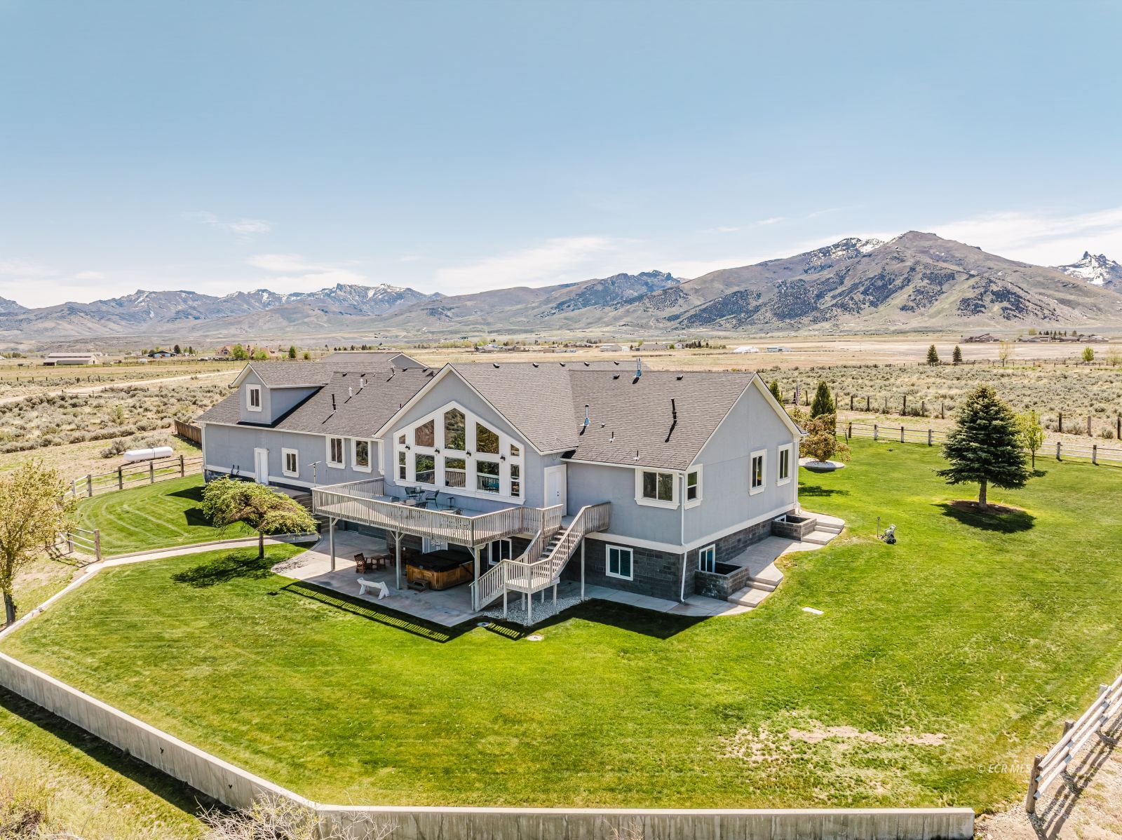 2520 Hog Tommy Road Lamoille, NV 89828 - Photo 4 of 50