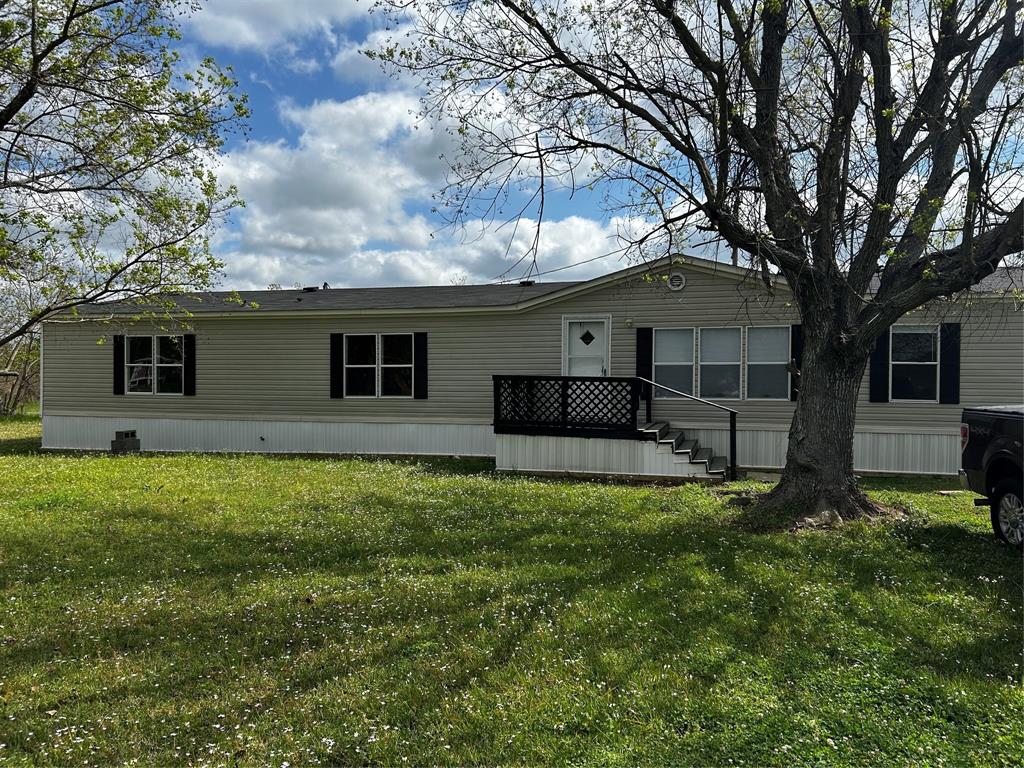 110 Pecan Street Gloster, LA 71030 - Photo 1 of 7