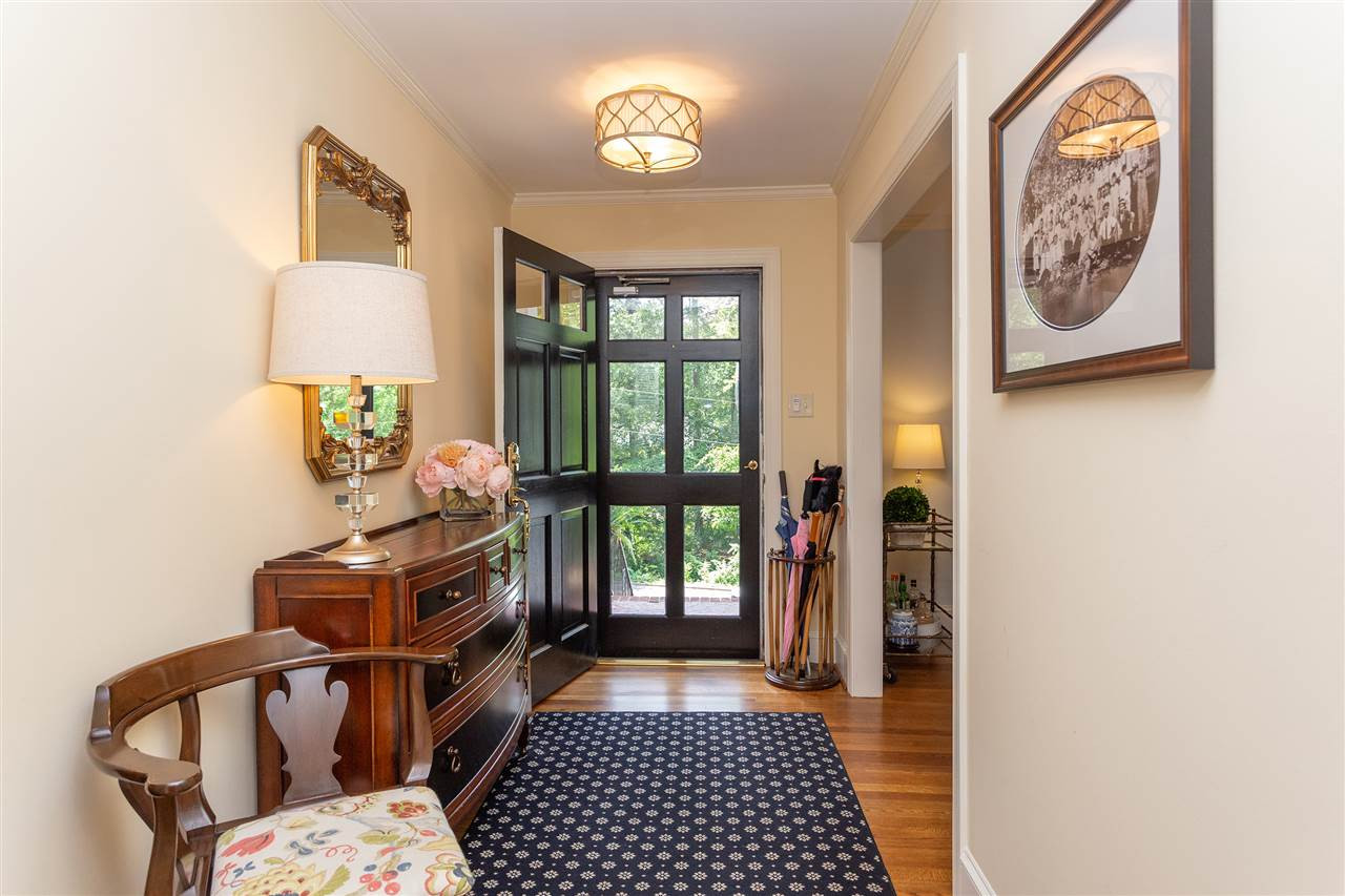 2504 Oxford Road Raleigh, NC 27608 - Photo 3 of 30 Photo 3