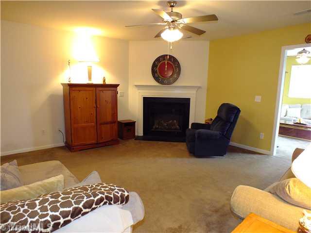 187 Sailway Road Winston-Salem, NC 27127 - Photo 6 of 16 Living Room.