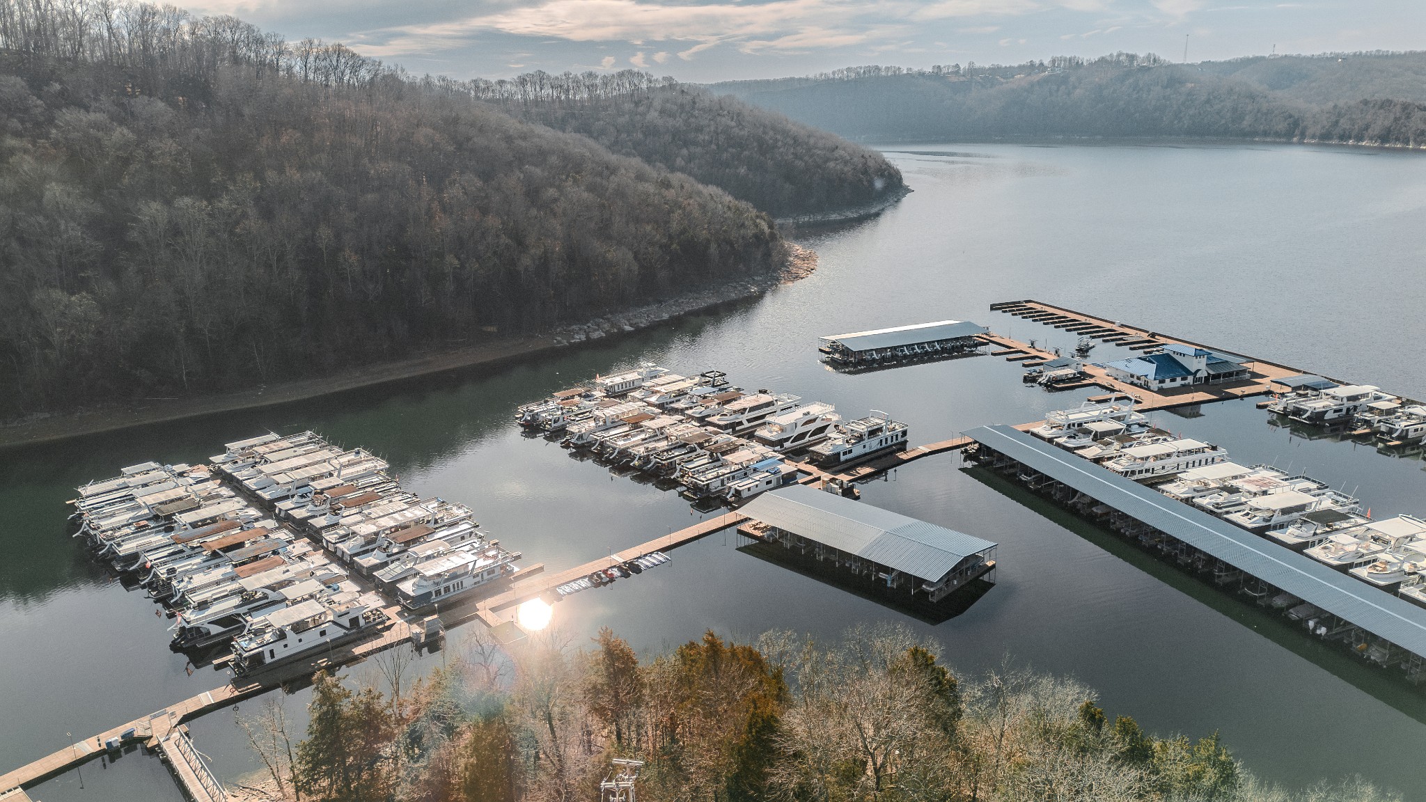 655 Burton Ridge Road Silver Point, TN 38582 - Photo 29 of 32 a view of water heater in the ocean