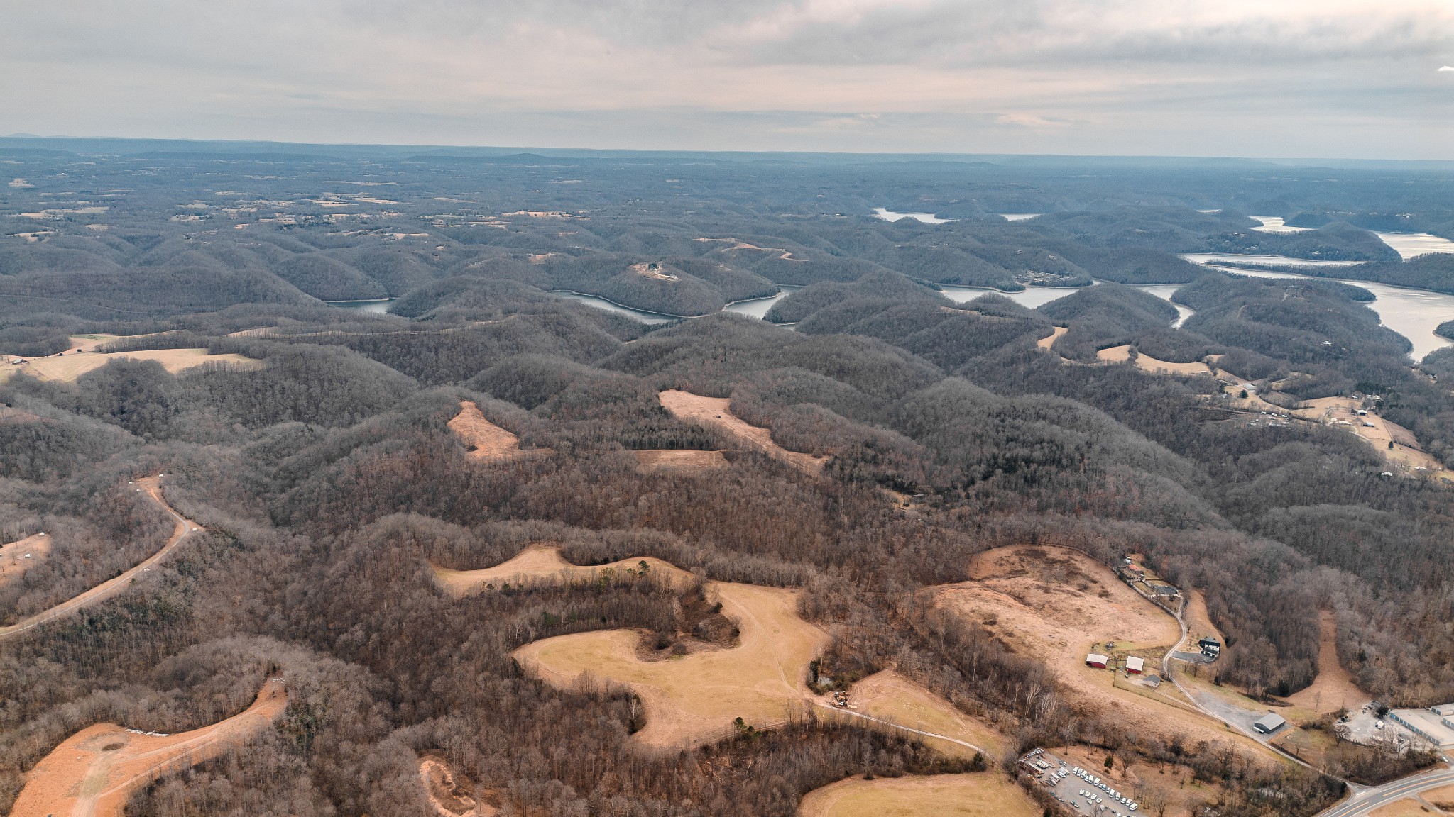 655 Burton Ridge Road Silver Point, TN 38582 - Photo 4 of 32 a view of a city