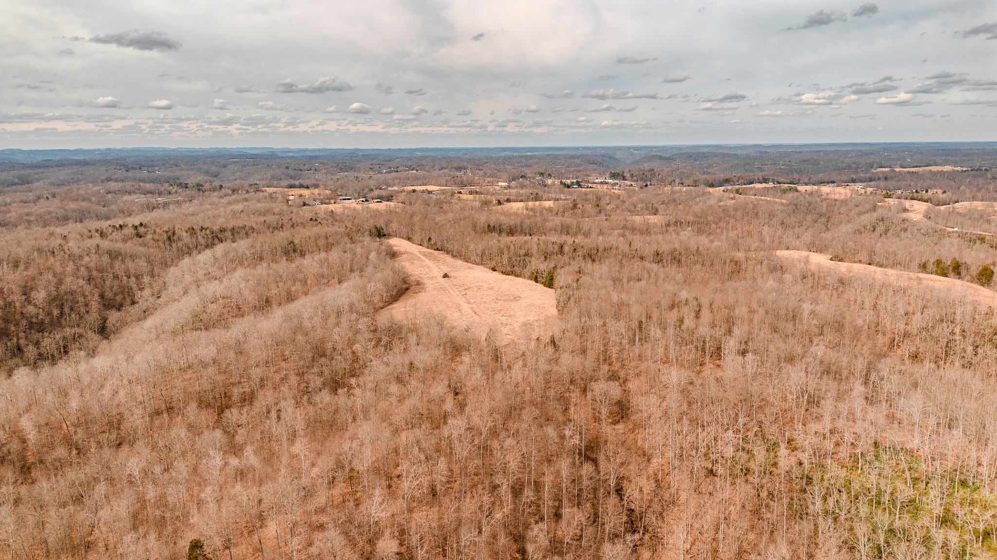 655 Burton Ridge Road Silver Point, TN 38582 - Photo 5 of 32 a view of an ocean beach