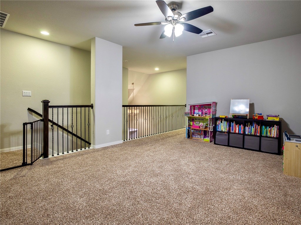 3401 Venezia View Leander, TX 78641 - Photo 31 of 40 Large Loft Flex Area Upstairs