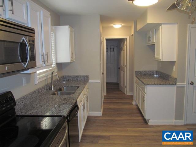 3888 Campbell Road Troy, VA 22974 - Photo 3 of 20