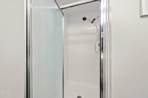 $585,000 | 4260 VÃa Arbolada, Unit 330, Los Angeles, CA 90042