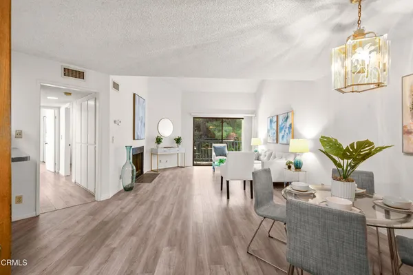 $585,000 | 4260 VÃa Arbolada, Unit 330, Los Angeles, CA 90042