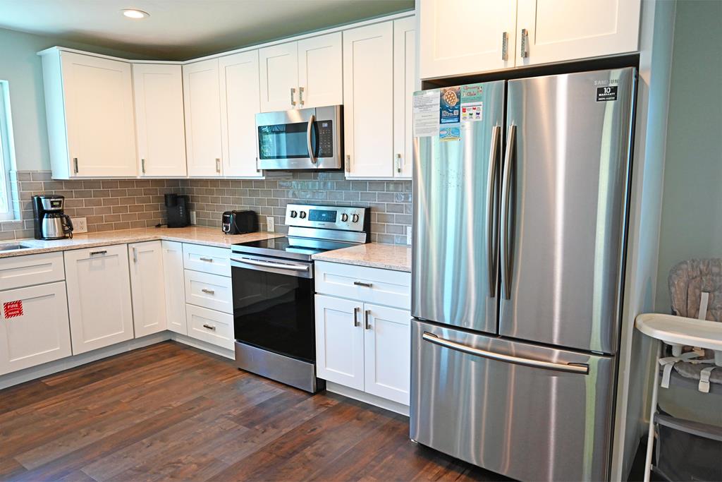 304 Wing Street St. George Island, FL 32328 - Photo 14 of 65