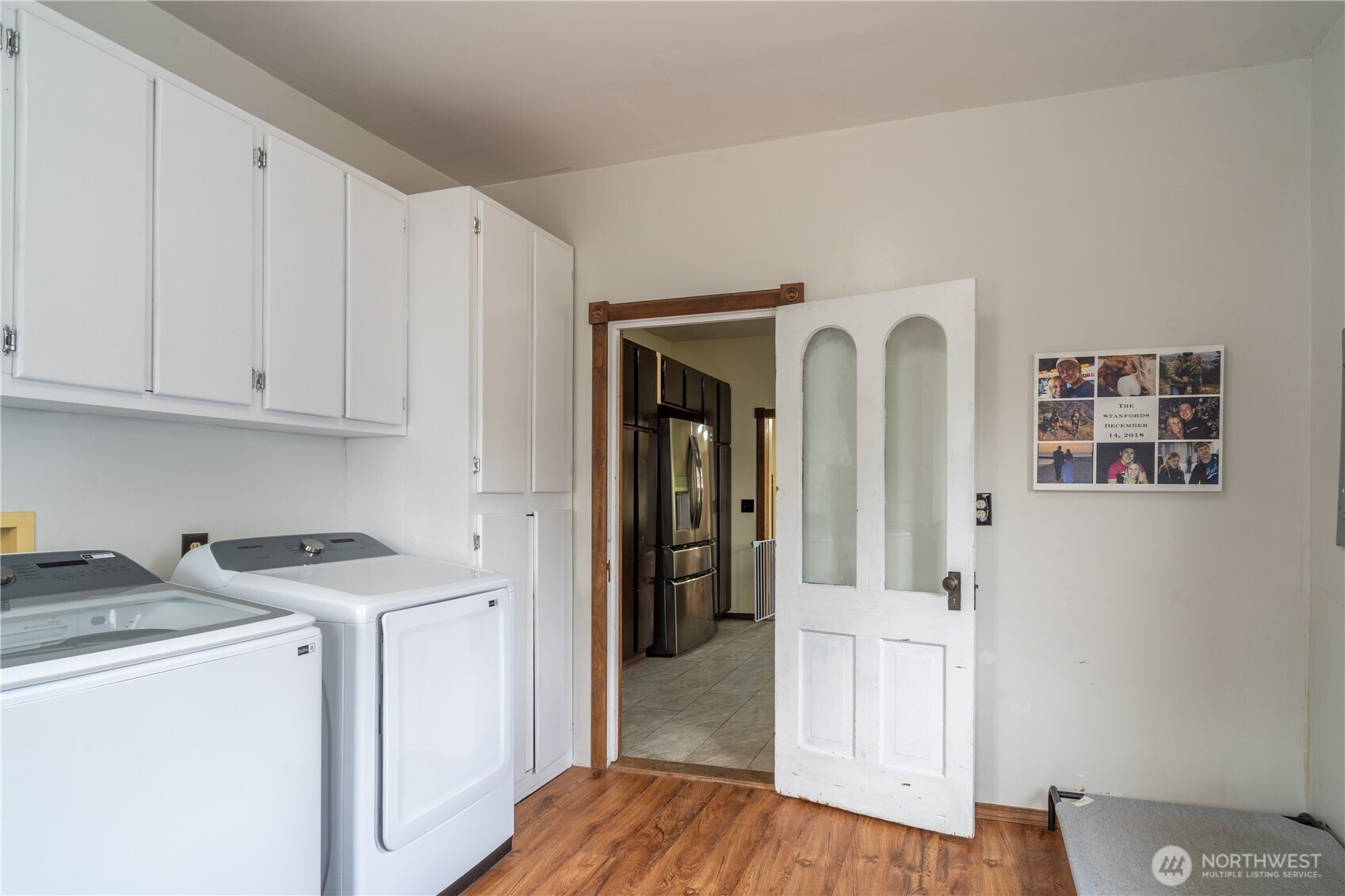 407 West 4th Avenue Ritzville, WA 99169 - Photo 18 of 40 a view of hallway with wooden floor