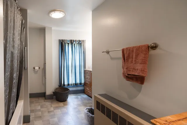 $300,000 | 182 Church Street, North Canaan, CT 06018