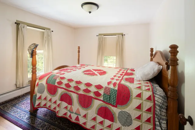 $300,000 | 182 Church Street, North Canaan, CT 06018