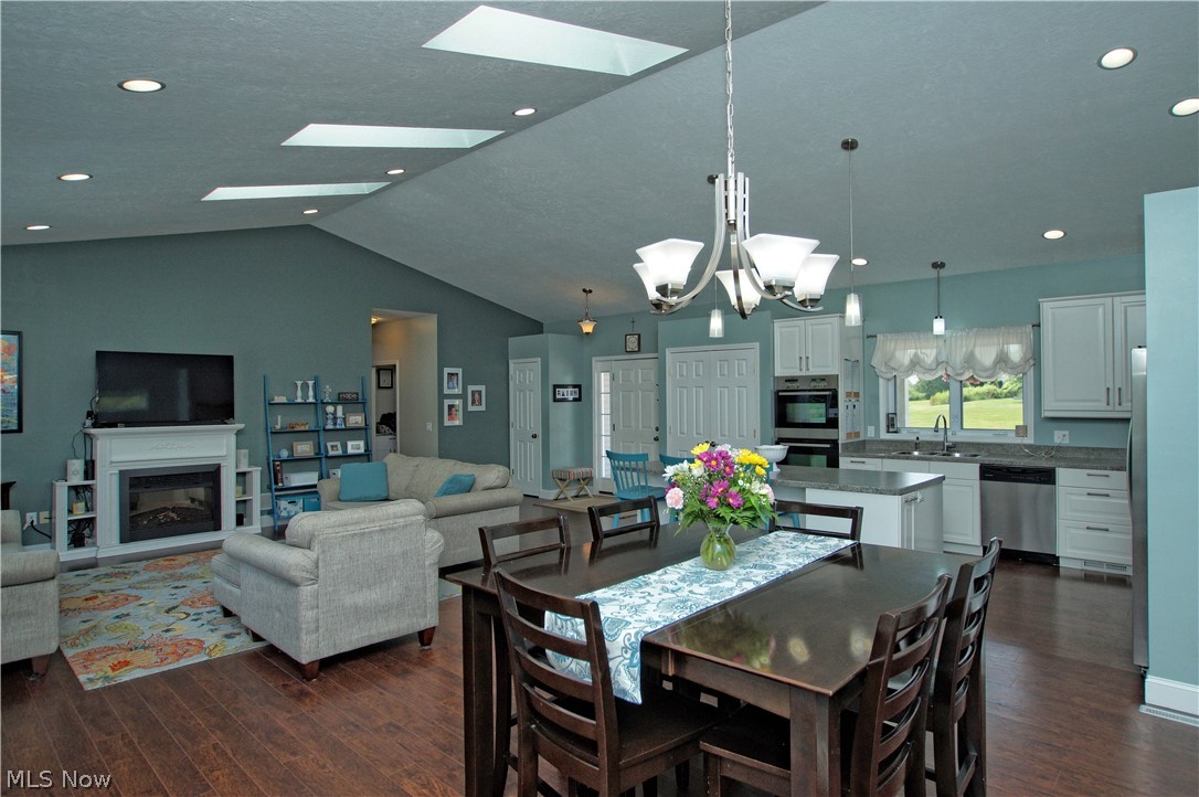4600 Gates East Road Middlefield, OH 44062 - Photo 9 of 34 Gallery Image 9