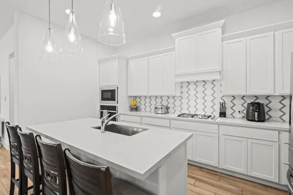 $3,150 | 18846 Halter Mdw Trail, Tomball, TX 77377