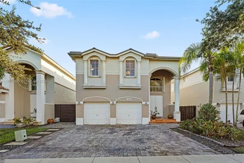 $950,000 | 11258 Northwest 47th Lane, Doral, FL 33178