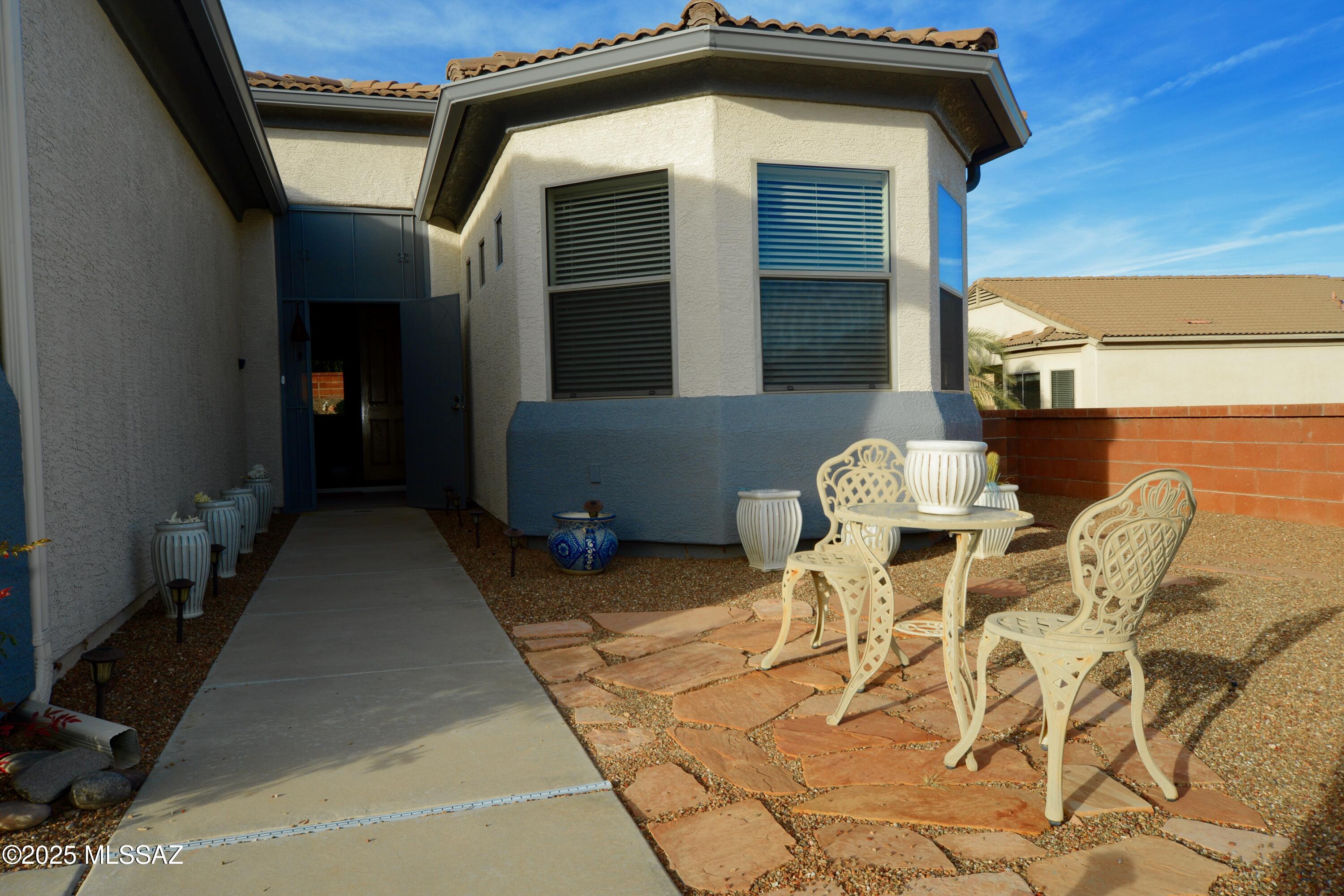938 West Ashworth Road Green Valley, AZ 85614 - Photo 5 of 41