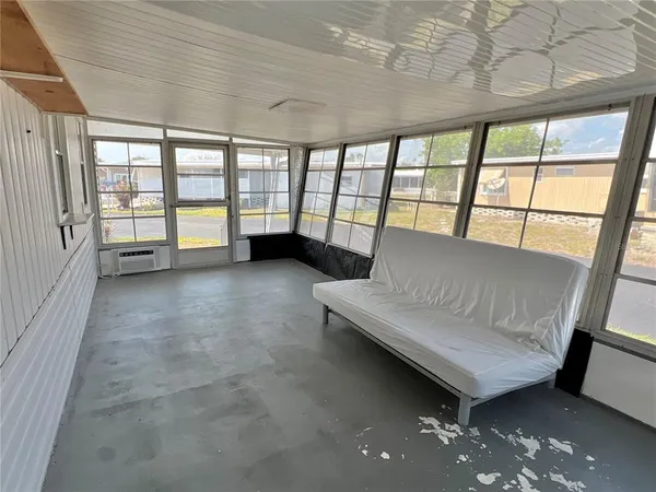 $1,510 | 7181 Mt Hawthorne Road Northeast, Unit 590, St. Petersburg, FL 33702